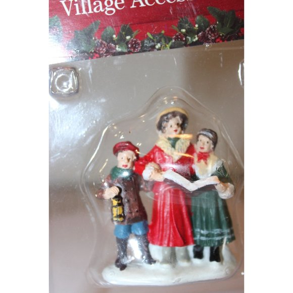 Home for the Holidays - Victorian Caroling Family - Picture 1 of 4